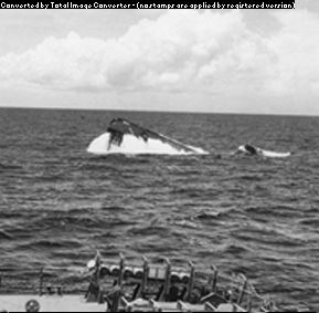 USS Nautilus in 1955 surfacing www nautilus571 Website US Navy (converted) (converted) (converted)